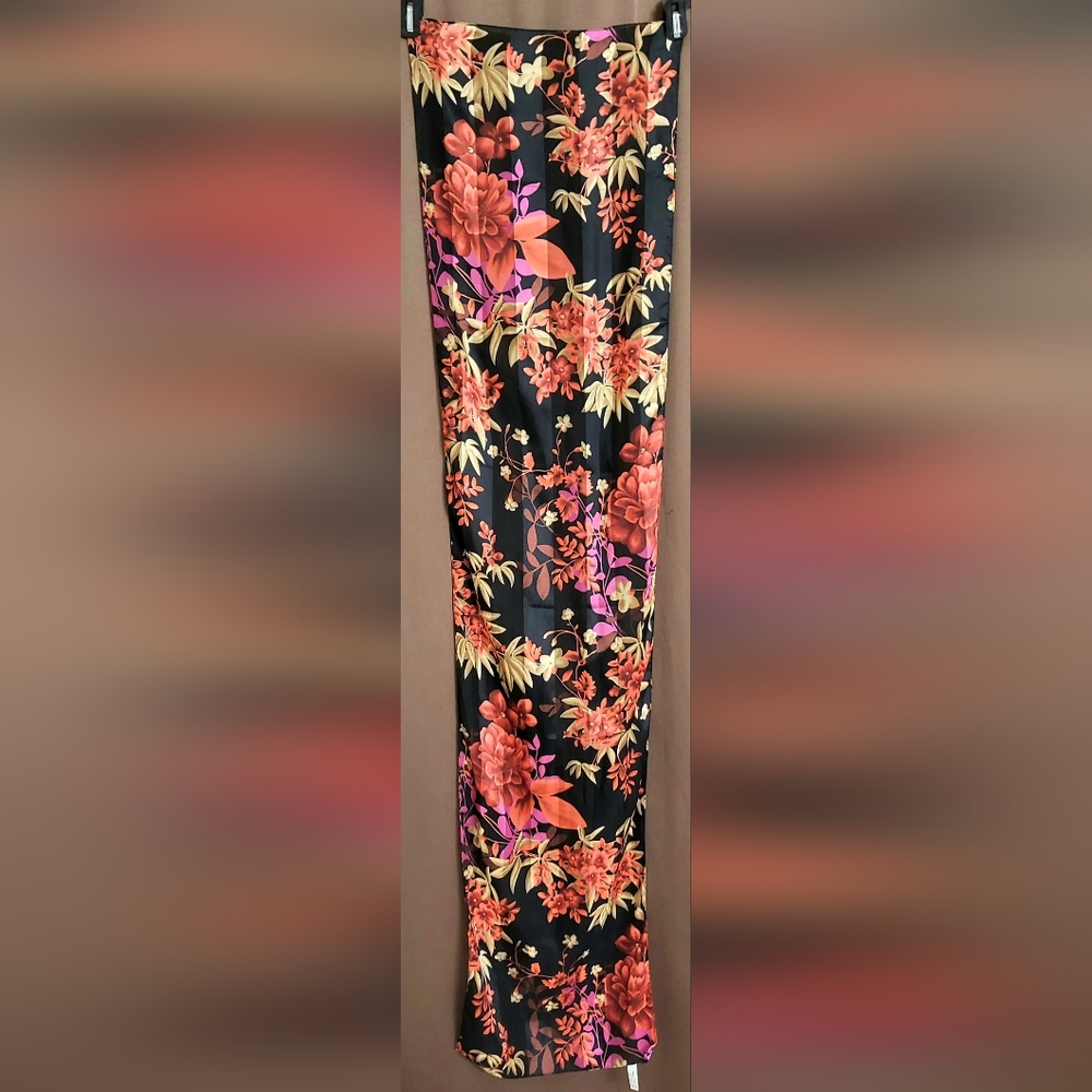 Italca floral scarf